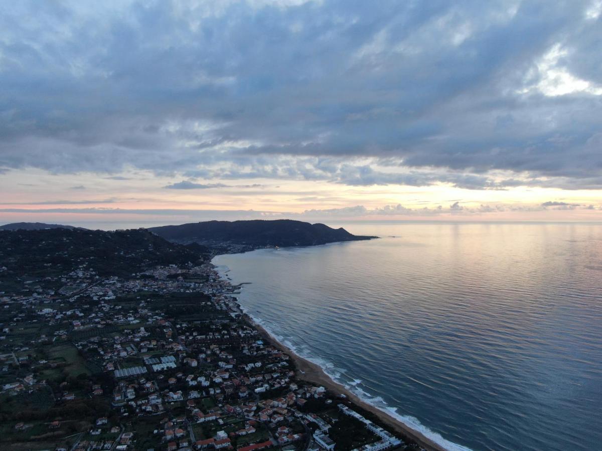 Bed and Breakfast Laris Castellabate Exterior foto