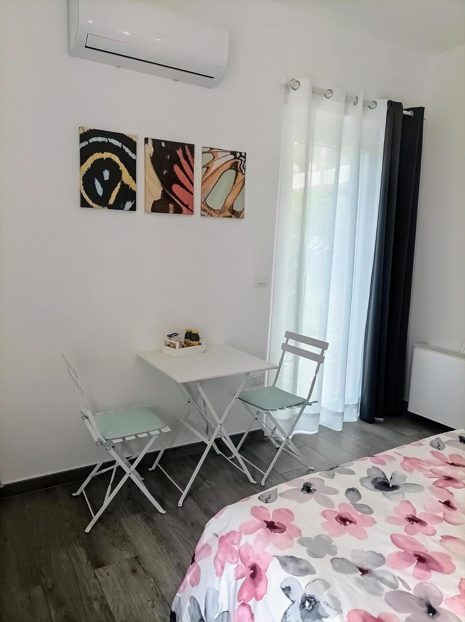 Bed and Breakfast Laris Castellabate Exterior foto
